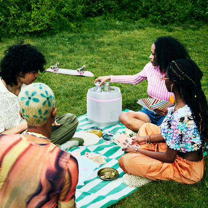 Parlante Bluetooth para Fiesta con Portalatas AOC O3 Blanco